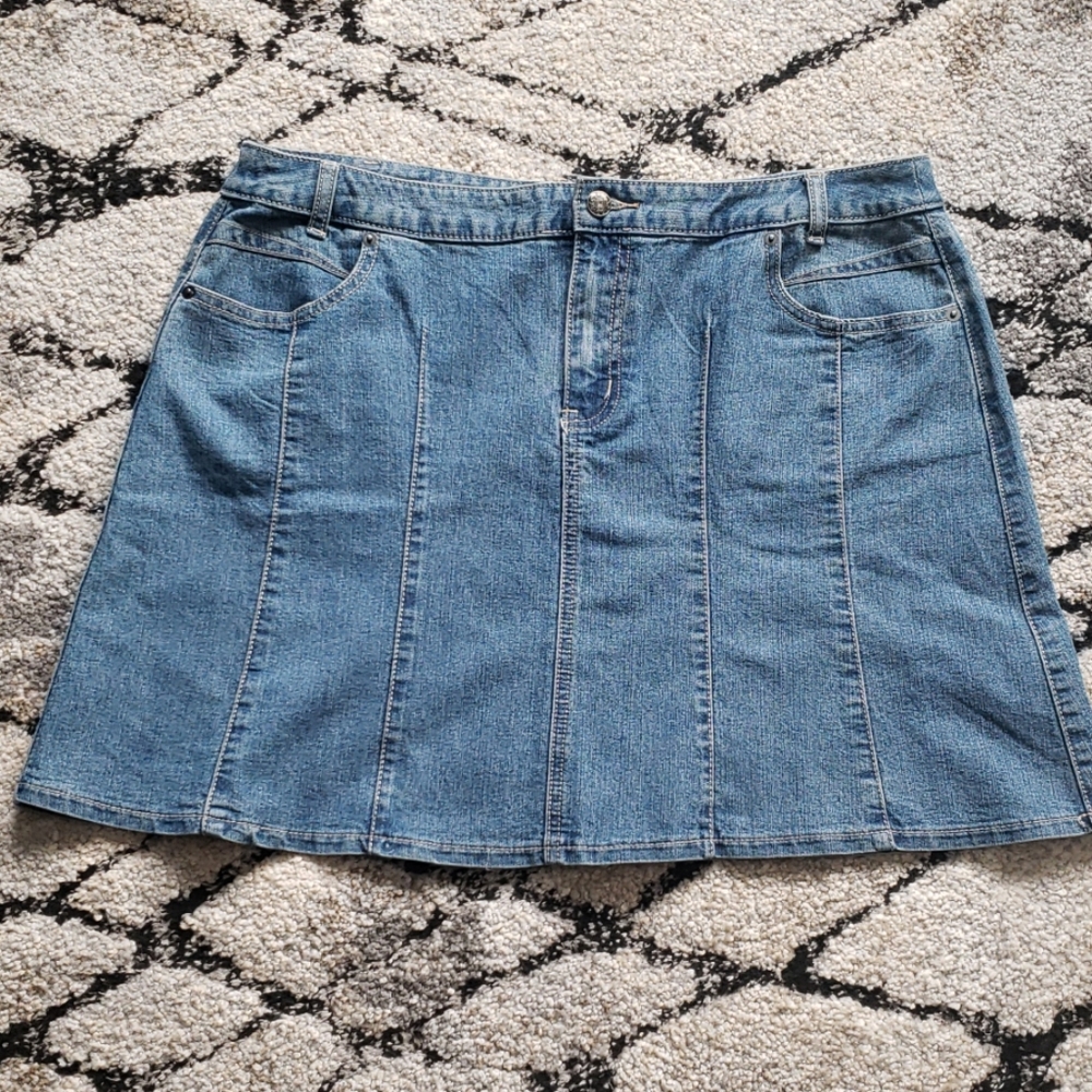 NWOT Jean Skirt